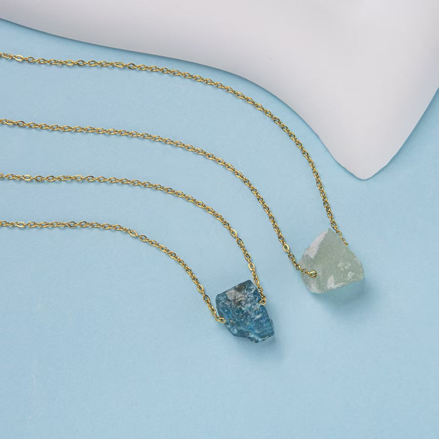 Crystal Raw Stone Necklaces. Handcrafted with natural stones like Amethyst, Citrine, and Lapis Lazuli for style and wellness.